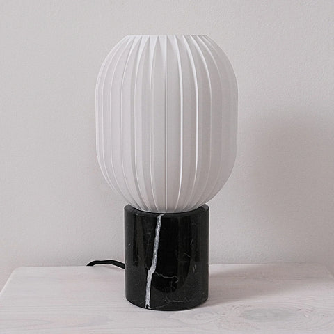 CAPSULE STRAIGHT TABLE LAMP